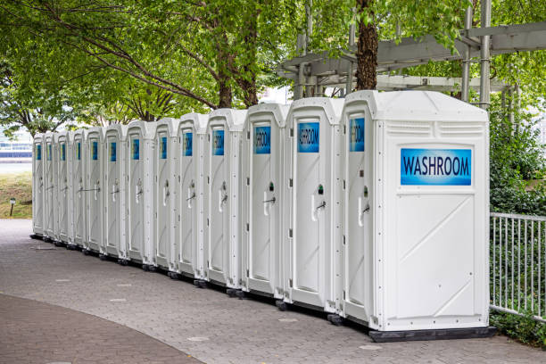 Best Porta potty rental near me  in Blue Ridge, VA